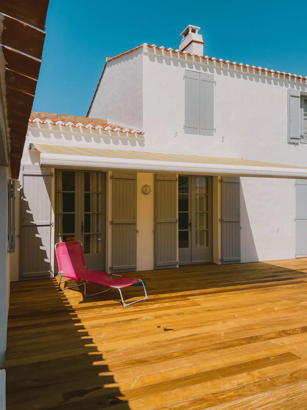 Terrasse en bois : quelles essences résistent au Sud-Ouest